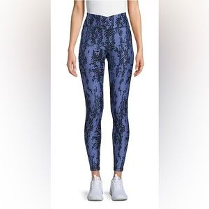 NEW! Athletic Works Yoga Leggings 💙